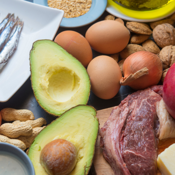 Dieta alta en grasas: Riesgos para la salud y el dolor Dieta alta en grasas: Riesgos para la salud y el dolor